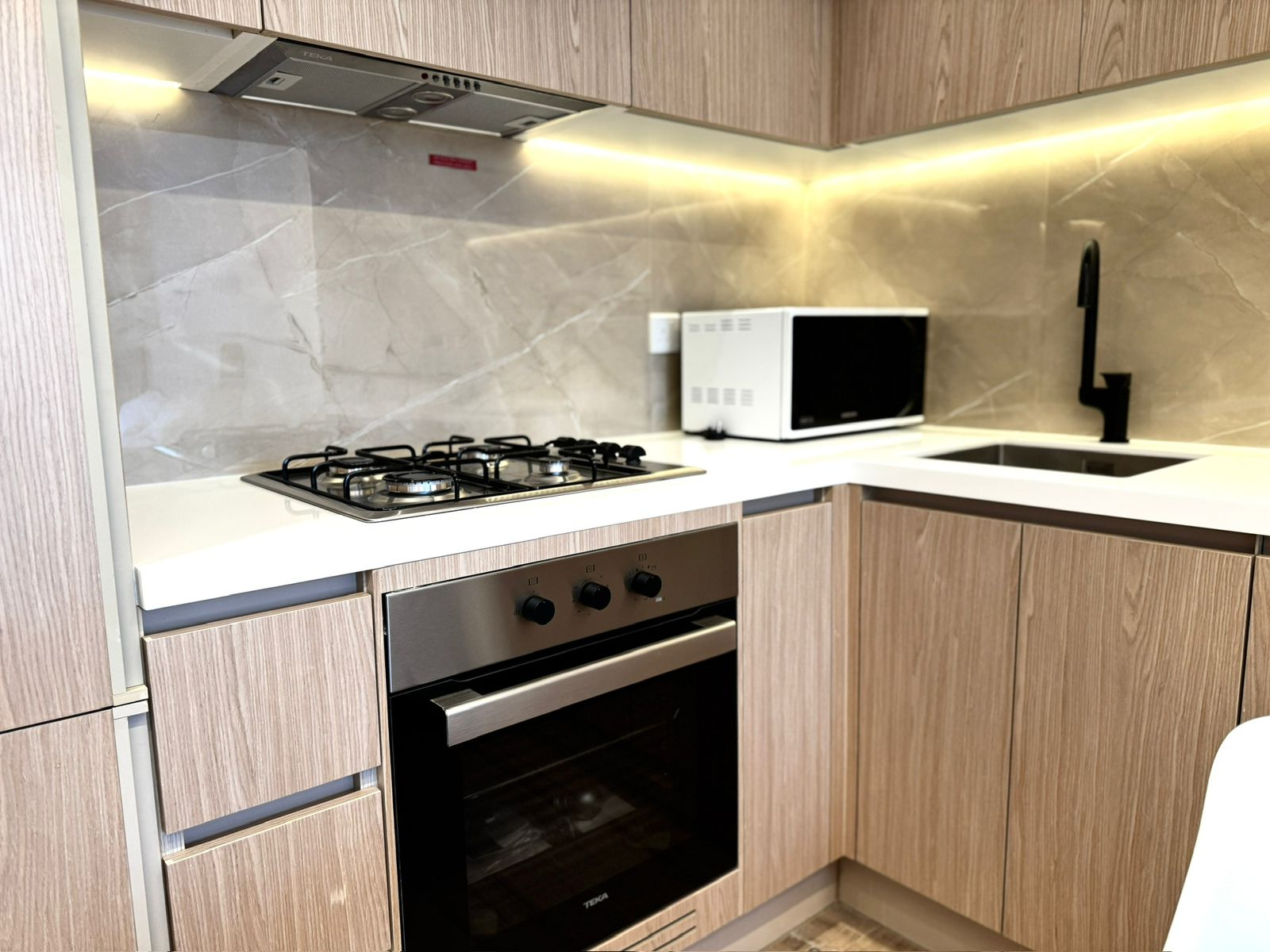 OAKLEY SQUARE RESIDENCES
